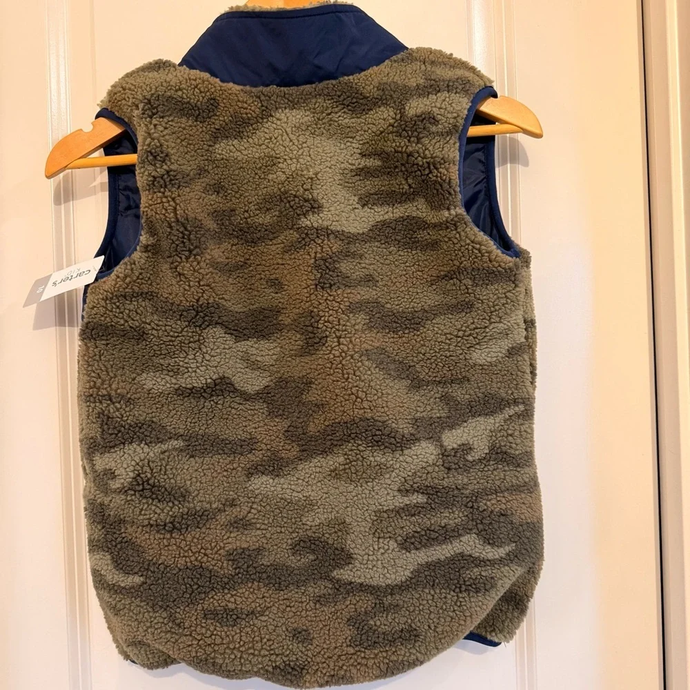 NWT Carter's Camouflage Fleece Vest Navy Pocket outdoor active layer sz 10
